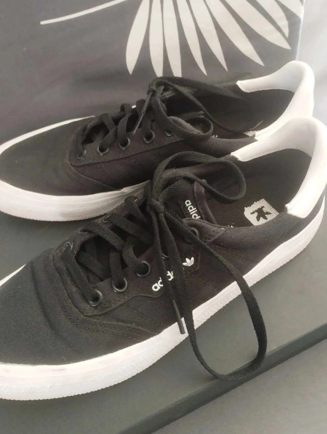 Tênis feminino em lona preta, Adidas P39 1/3 – photo 5